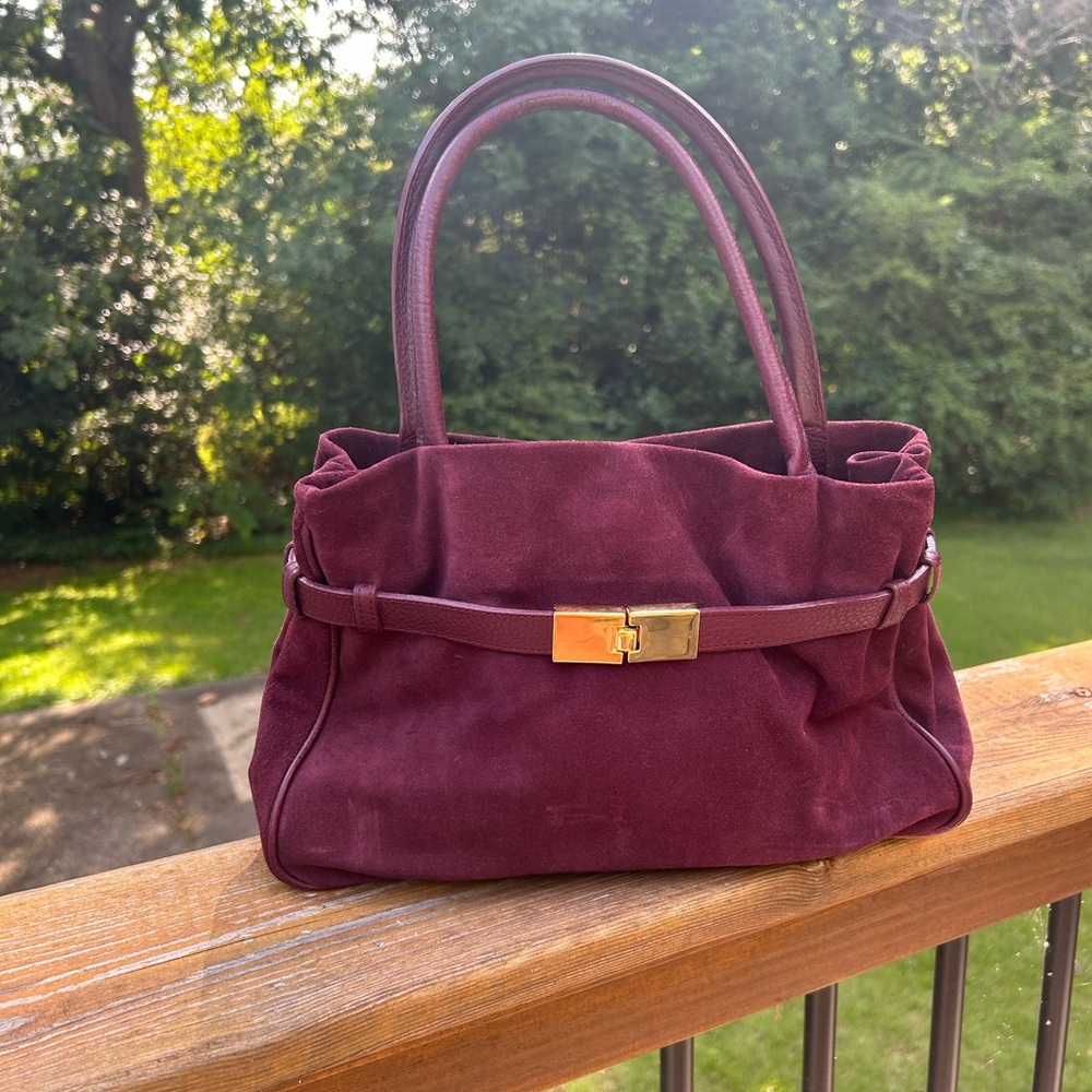 Elegant Burgundy Shoulder Bag
